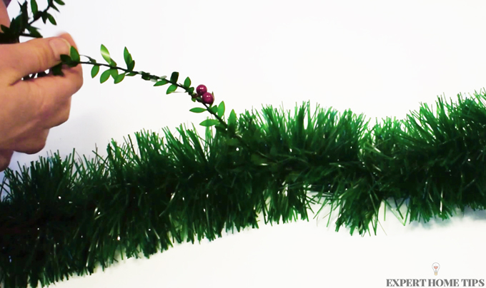 How to make Christmas bunting