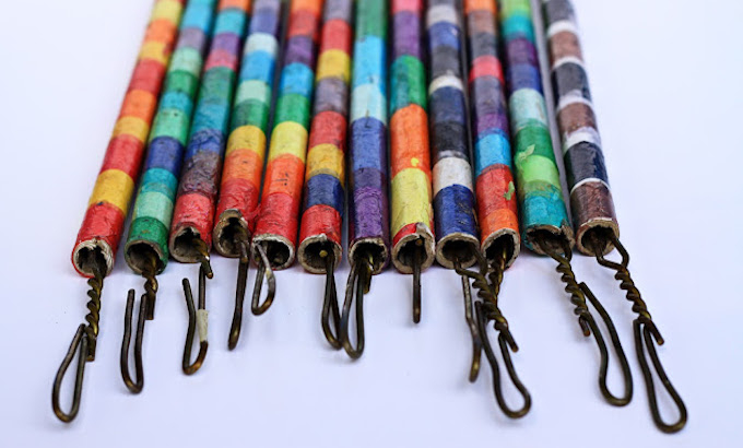 DIY marshmallow roasting stick using wire coat hanger