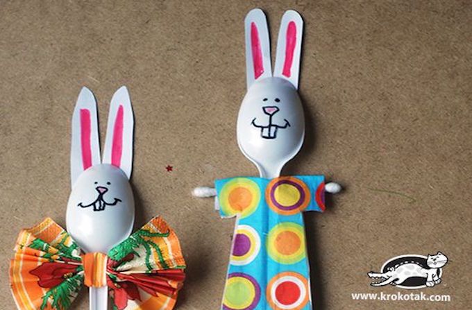 plastic spoon craft easter bunnies