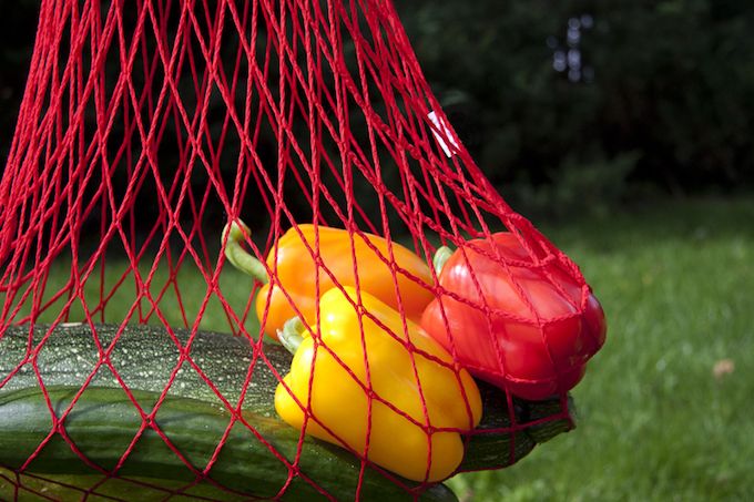 string shopping bag fruit