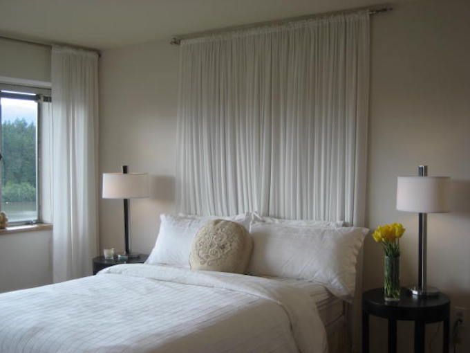 Curtain headboard