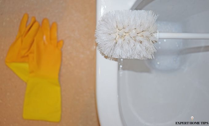 toilet clean vinegar