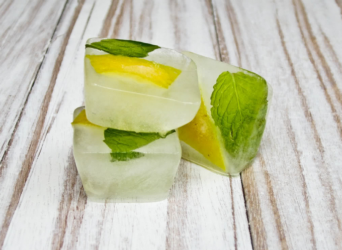 Mint and Lemon Slice Cubes - Nish Bakes